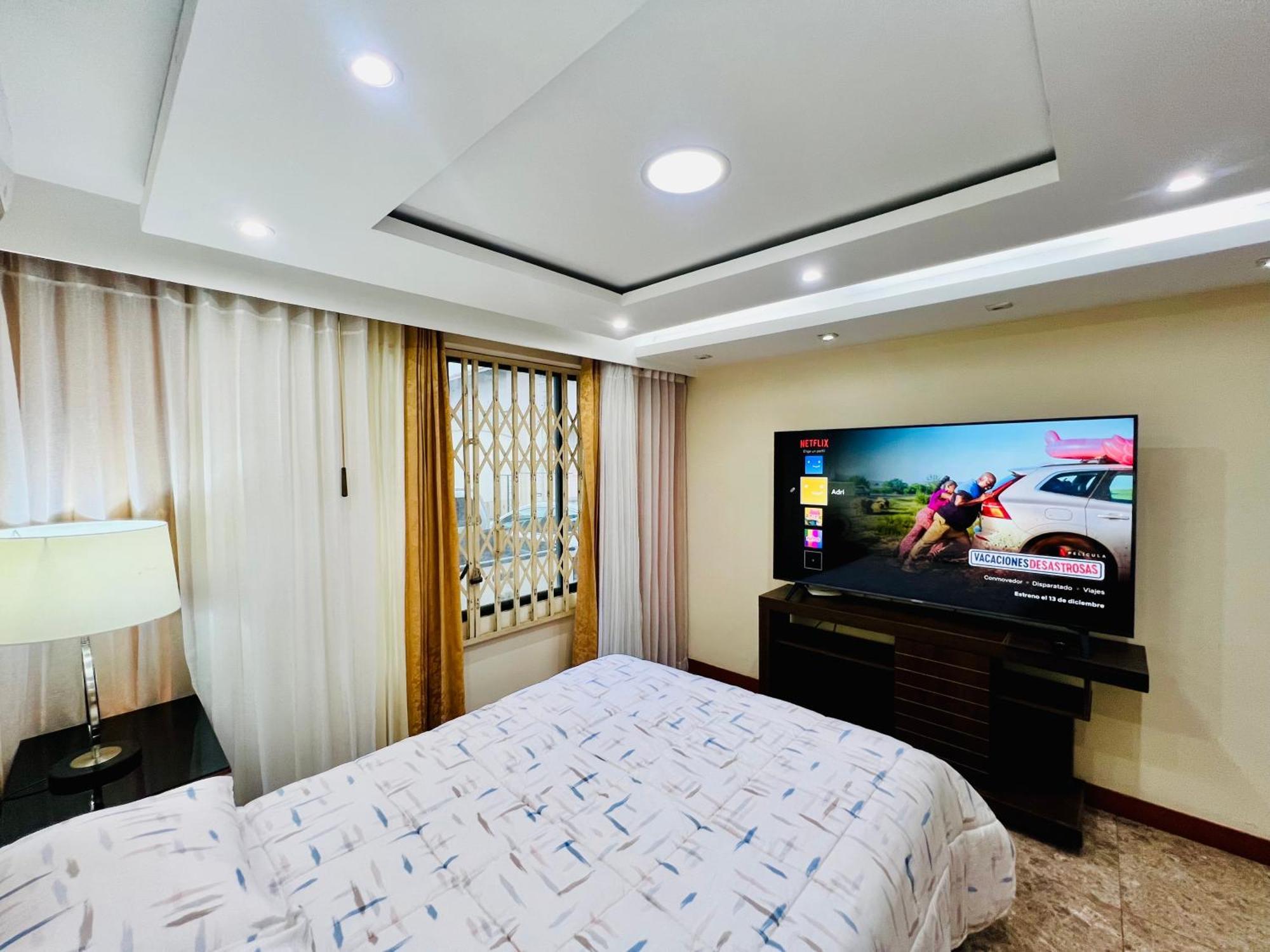 Sol Y Confort Suites Machala Exteriör bild